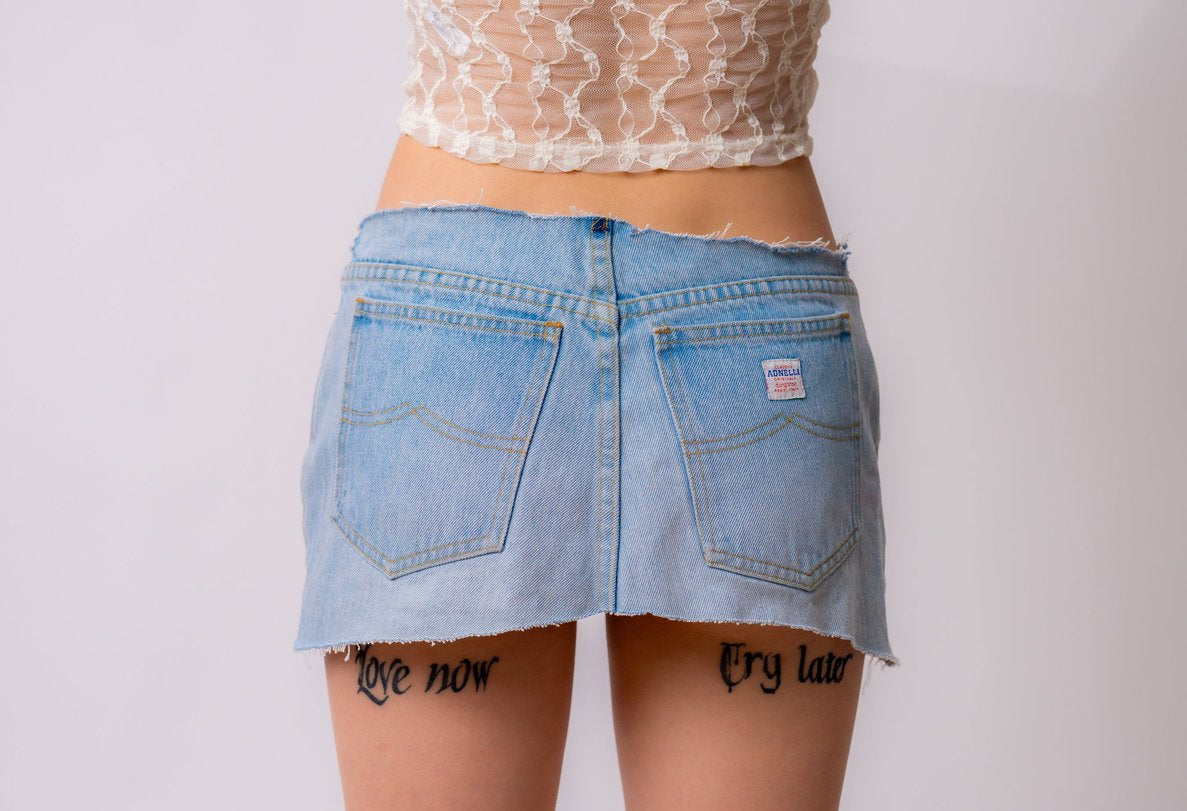 cutoff mini skirt