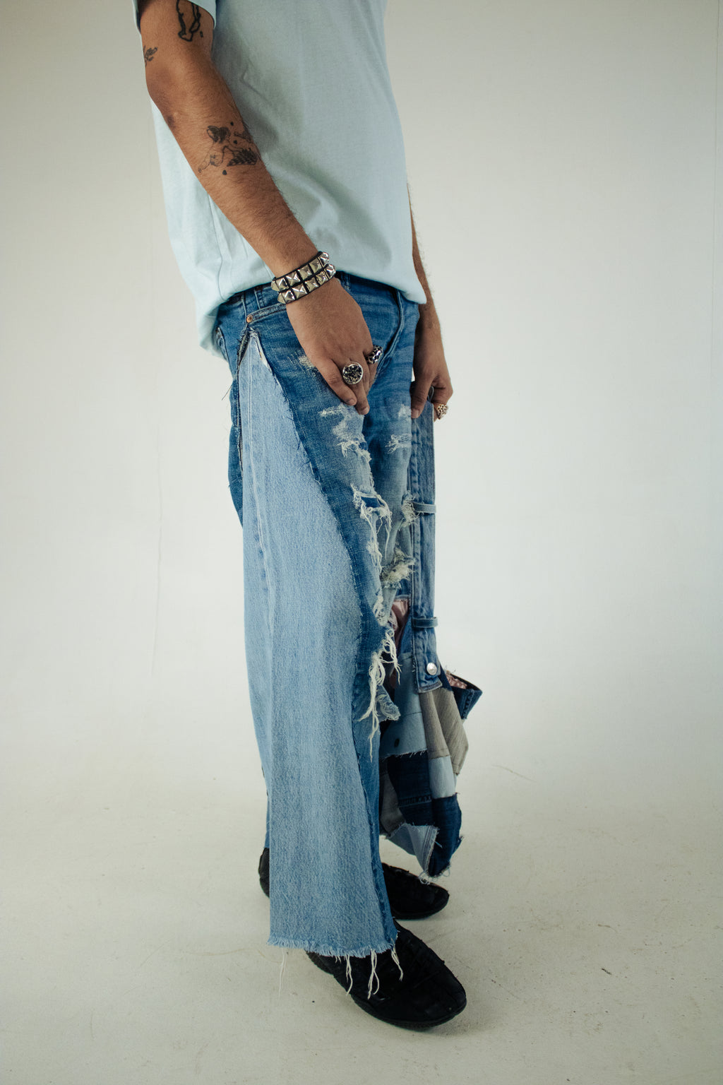 two tone distress wide leg jean