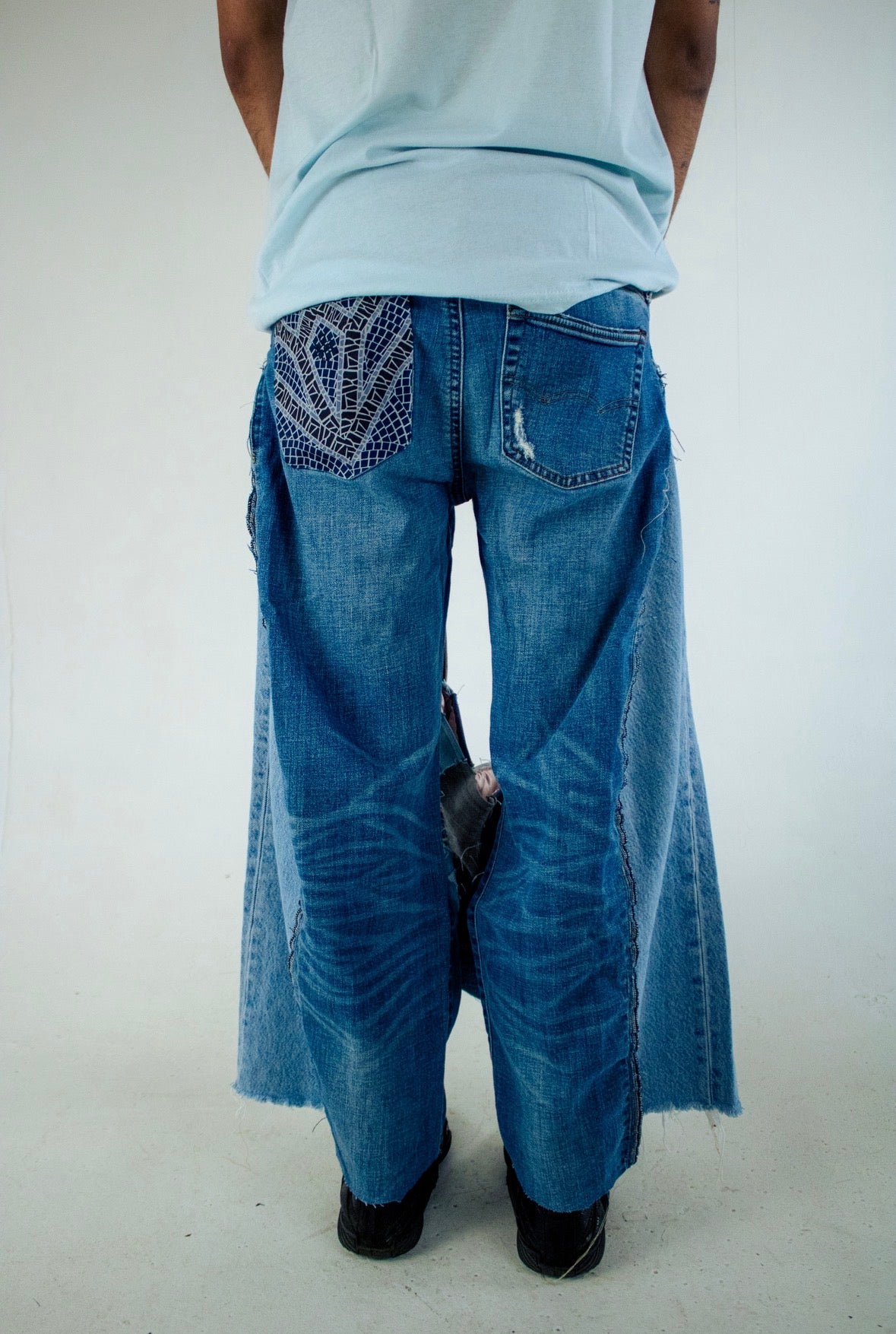 two tone distress wide leg jean