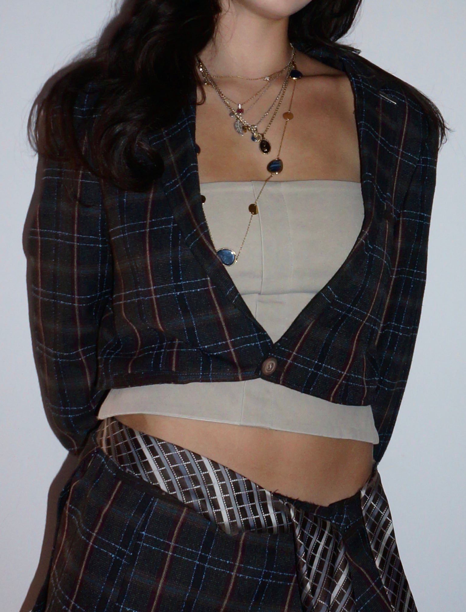 lin crop blazer