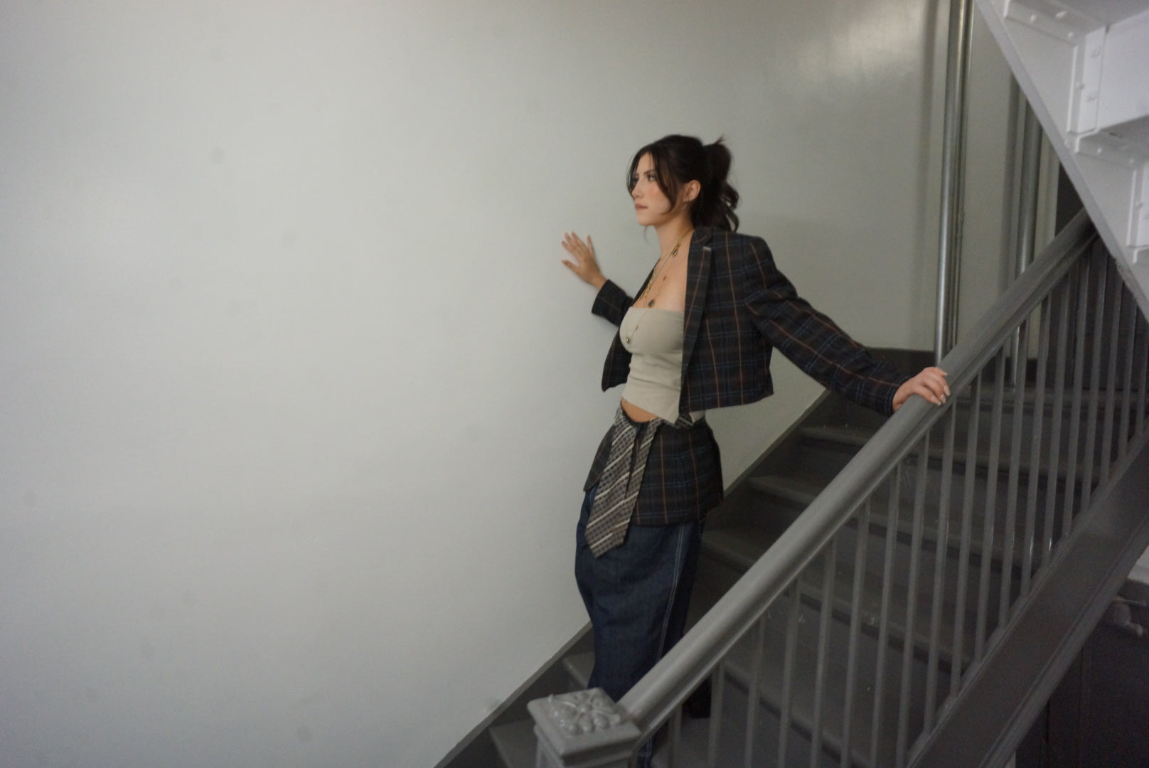 lin crop blazer