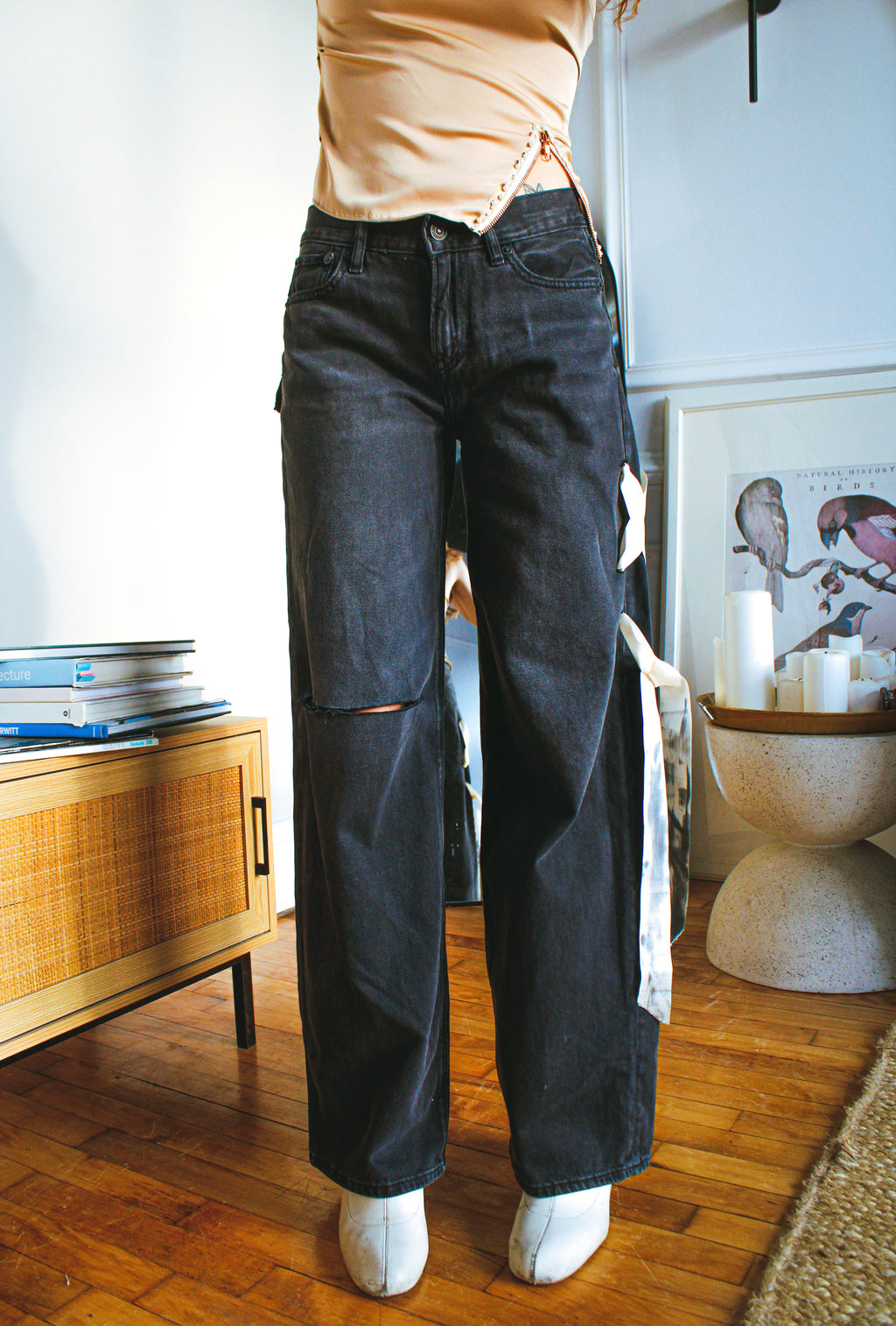 laced ribbon washed black mid rise jeans