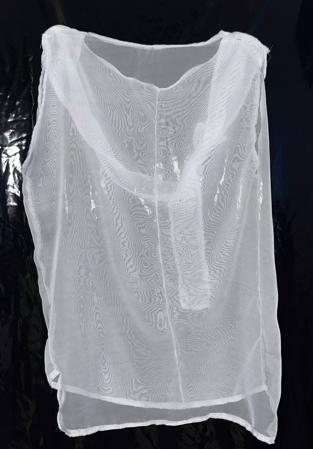 top blanc à col noué