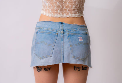 cutoff mini skirt