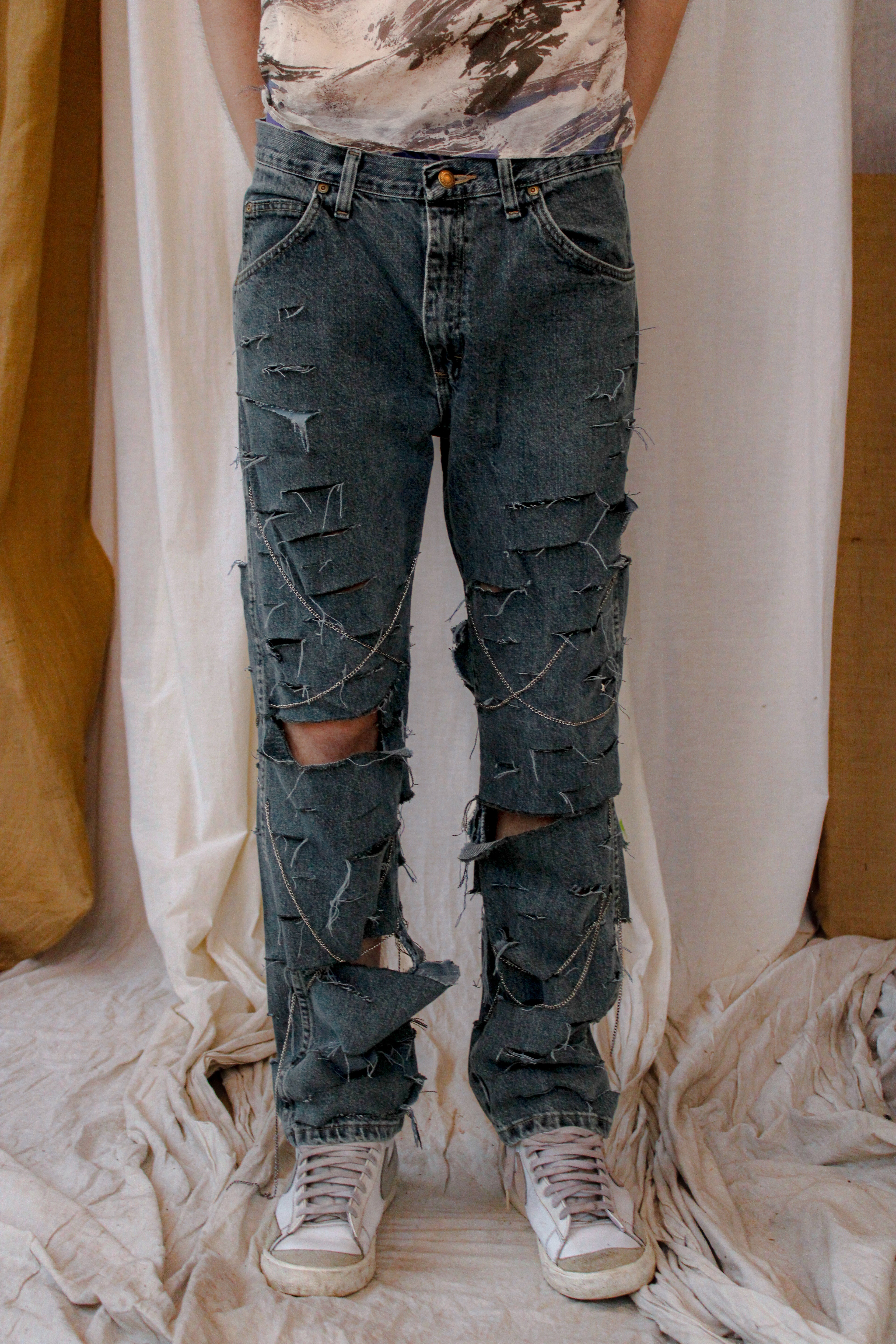 curb chain distressed denim